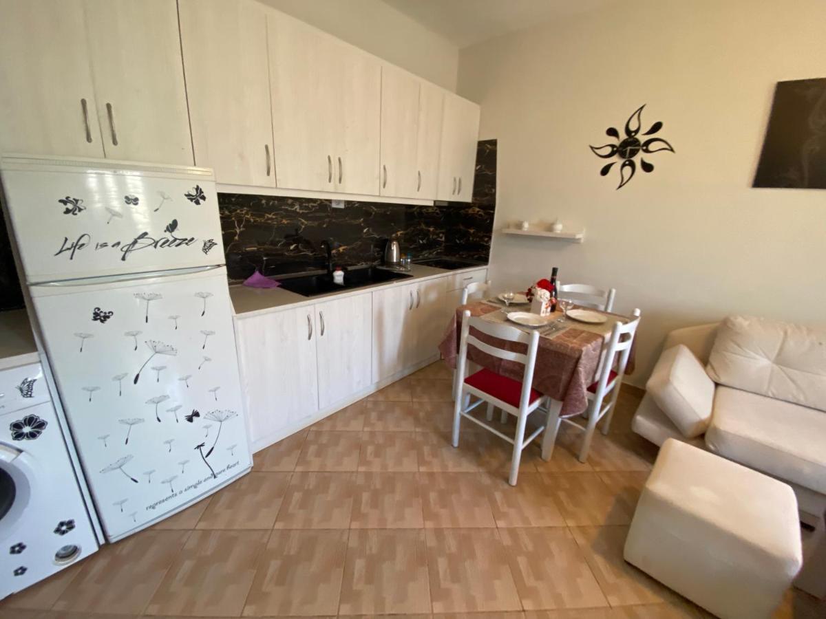 Full Moon Apartments คซามิล ภายนอก รูปภาพ