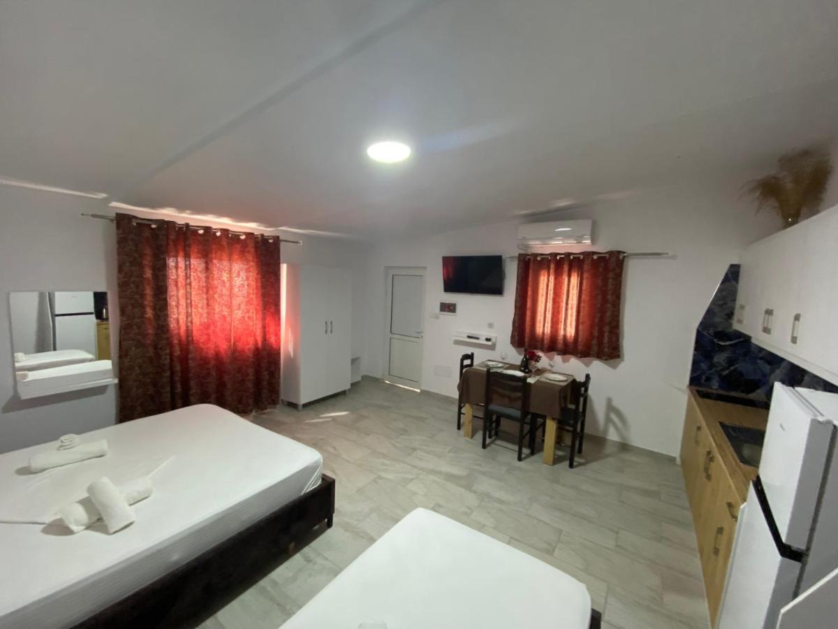 Full Moon Apartments คซามิล ภายนอก รูปภาพ