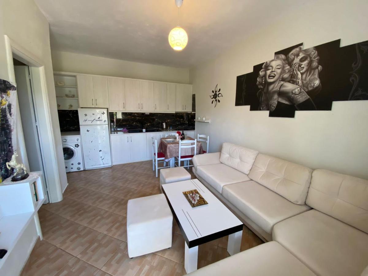 Full Moon Apartments คซามิล ภายนอก รูปภาพ